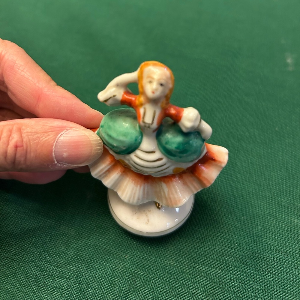 Occupied Japan, dancing girl figurine